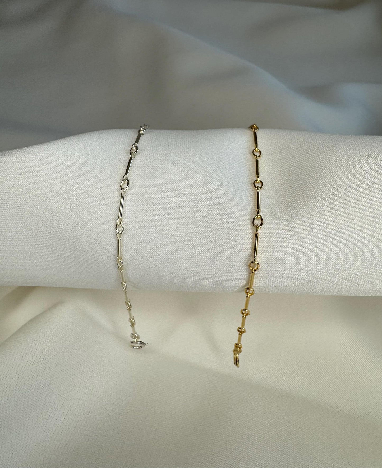 Bar and Link Bracelet