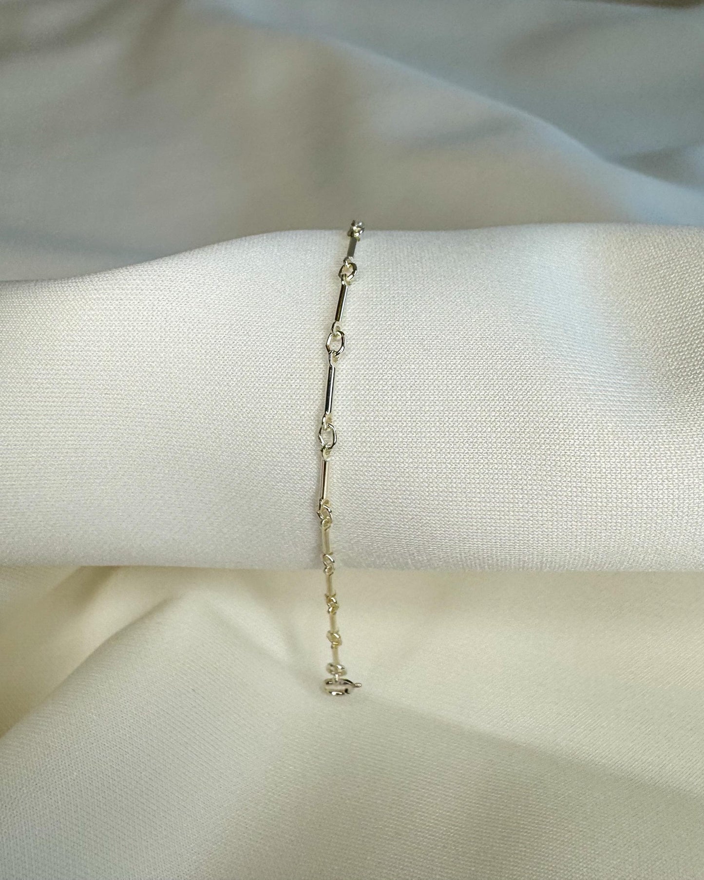 Bar and Link Bracelet